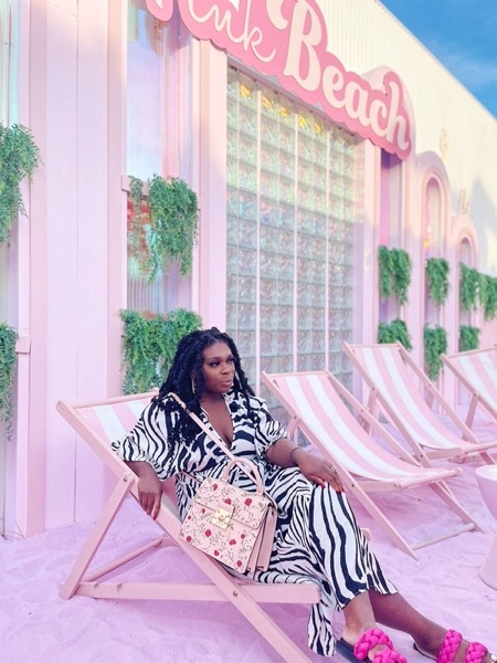 How to wear colour 1